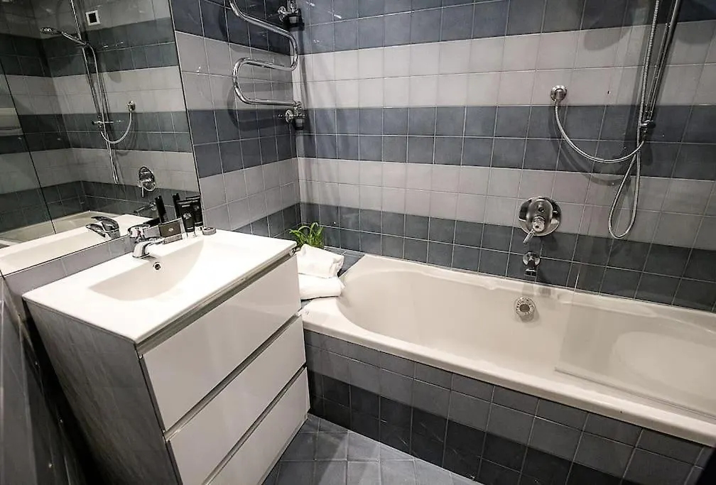 Cozy Apartment In San Frediano Florence
