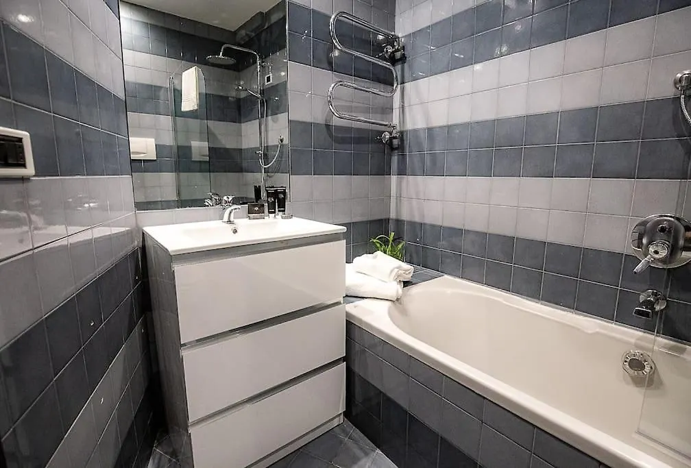 Cozy Apartment In San Frediano Florence